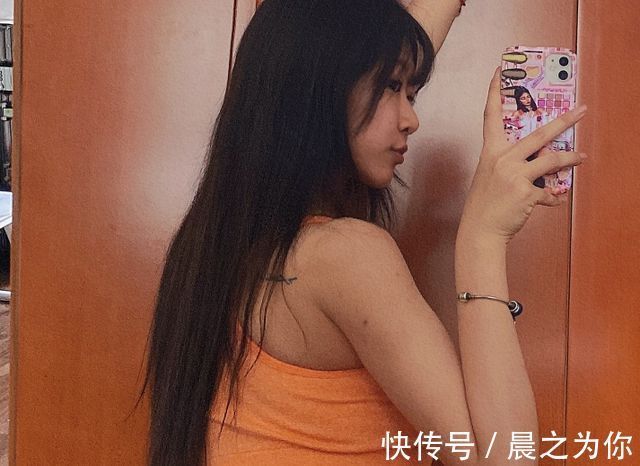 仰卧起坐|23岁女篮球运动员，绝美气质搭好身姿，身材是靠这1项运动塑造的