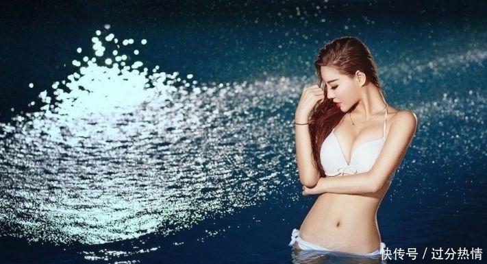 泳衣|风格独特的时尚比基尼泳衣美女,完美修饰女性曲线