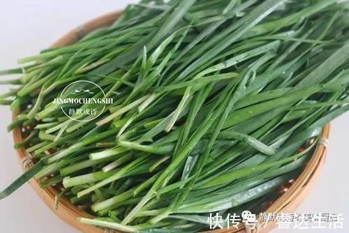 烫面|做韭菜鸡蛋馅儿饼，饼皮软嫩久放不硬的秘诀，我都告诉你