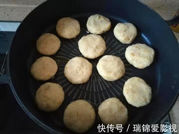 肠胃不好|红薯和“它”是绝配,每天吃点,排出黑臭宿便,祛除口臭色斑