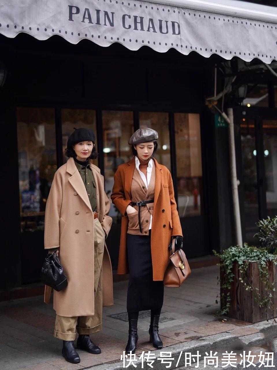 烟管裤|见过世面的女人,大衣很少配打底裤,看三木和妈妈搭配,高级大气
