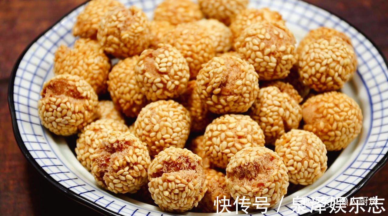 过年吃的茶食不用买,自己在家做,半斤面粉能做好多,又香又脆