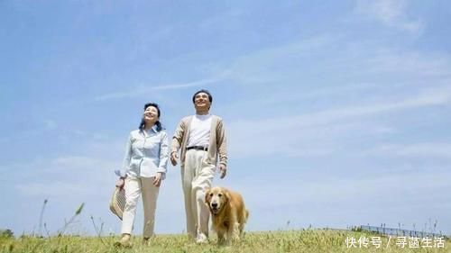 老人|长寿的老人有这五种习惯,老人尽早学起来,也能长寿!