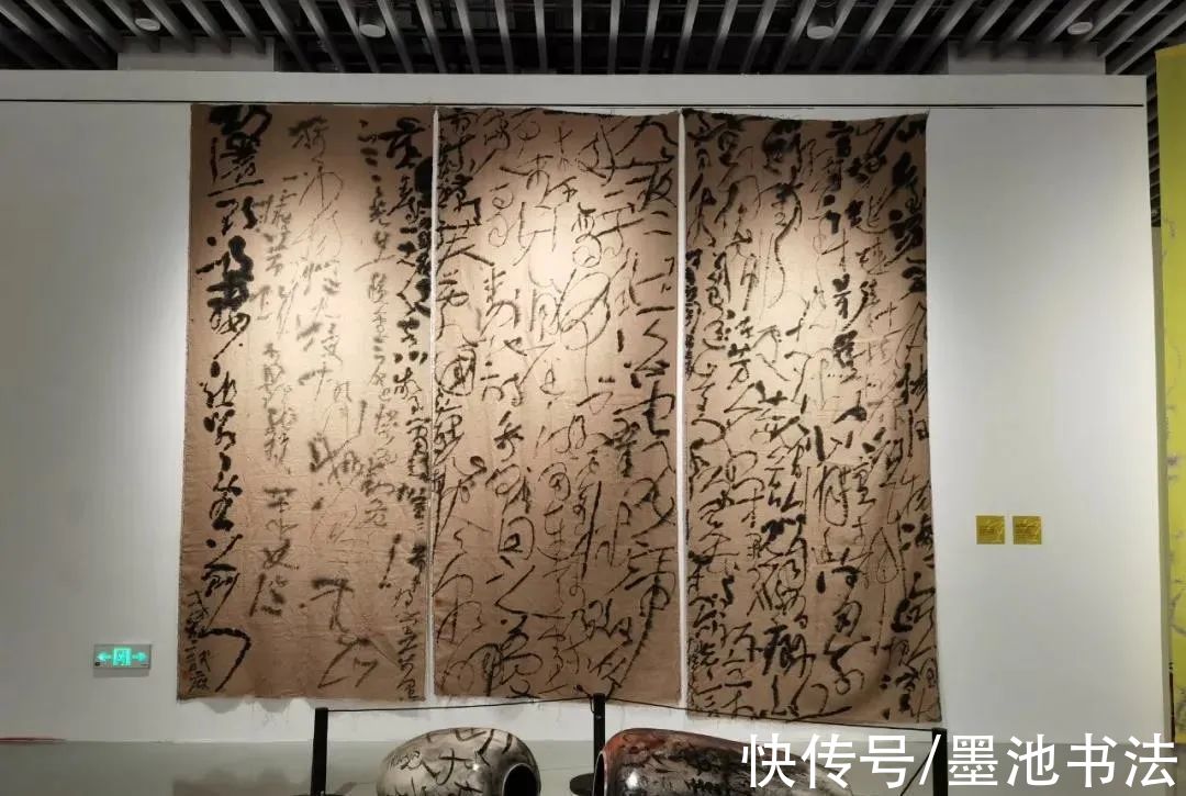 胡抗美&“2021万殊一相 · 狂草四人展”在南昌盛大开幕