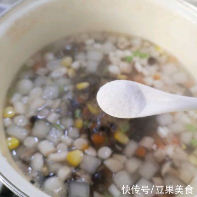  十分钟快手菜腊八暖冬季~八宝鲜蔬养身羹，比外卖强