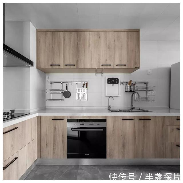 锅碗瓢盆|厨房小锅碗瓢盆无处放？那是你不会设计！一起来和日本主妇学收纳