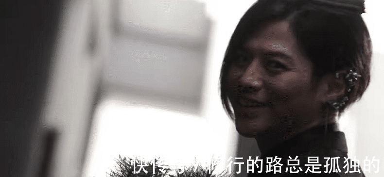 奥特曼|泽塔奥特曼超全集:伽古拉迷妹登场,竟然和结花外表一模一样?