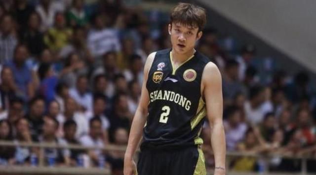 mvp|打广东曾单场砍43分!又一本土超巨重返CBA 还能当冲冠大腿?