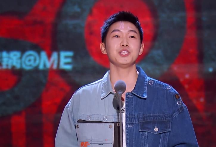 看提词器表演脱口秀?李诞的《吐槽大会》,黄子华看了估计要哭!