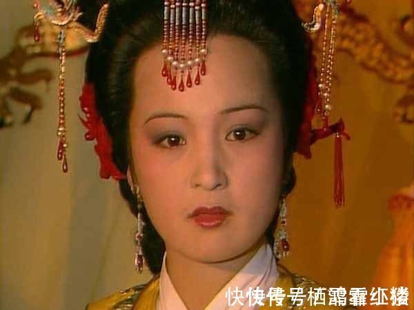 雍正$贾元春这样聪明,在宫里究竟犯了什么错?她为何会失宠?