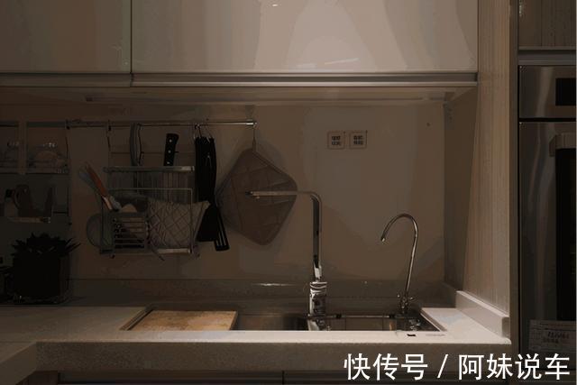水槽|厨房用了2年，庆幸有这13件好物，件件不贵清扫方便，太幸福了