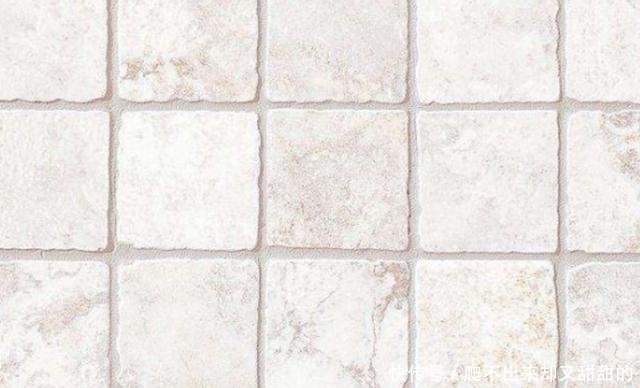 瓷砖|头一次见工人这么铺瓷砖,业主看见直摇头,不返工不给工钱