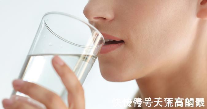 蔬菜|关于便秘,除了多喝水,多吃蔬菜,还有这样的办法您都知道吗?