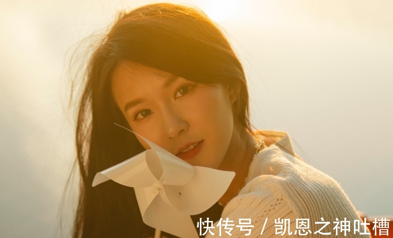 三更月|原创对联·十四副丨归照经年留石老,起来一步见天真