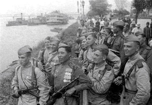 中国|日本关东军在中国横行14年，为何苏军仅用15天，便将他们打跑了？