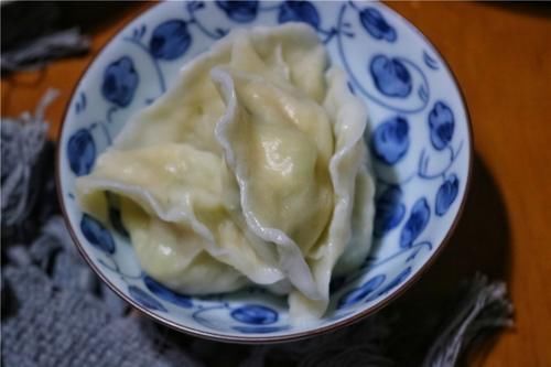 圆白菜|秘制三鲜饺子做法，不放肉鲜上加鲜，不爱饺子也能吃完一盘