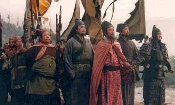 水浒传$宋江临死之前,为何毒死李逵说出原因你可能很气愤