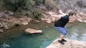 |搞笑GIF:厉害了,这样撩妹才叫帅!