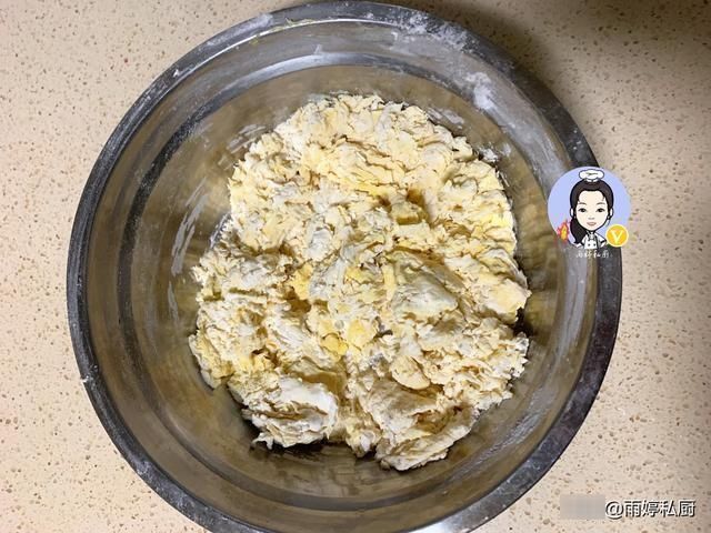 我家最近爱上了这款早餐饼,不用发酵,金黄暄软,连吃3天都不腻