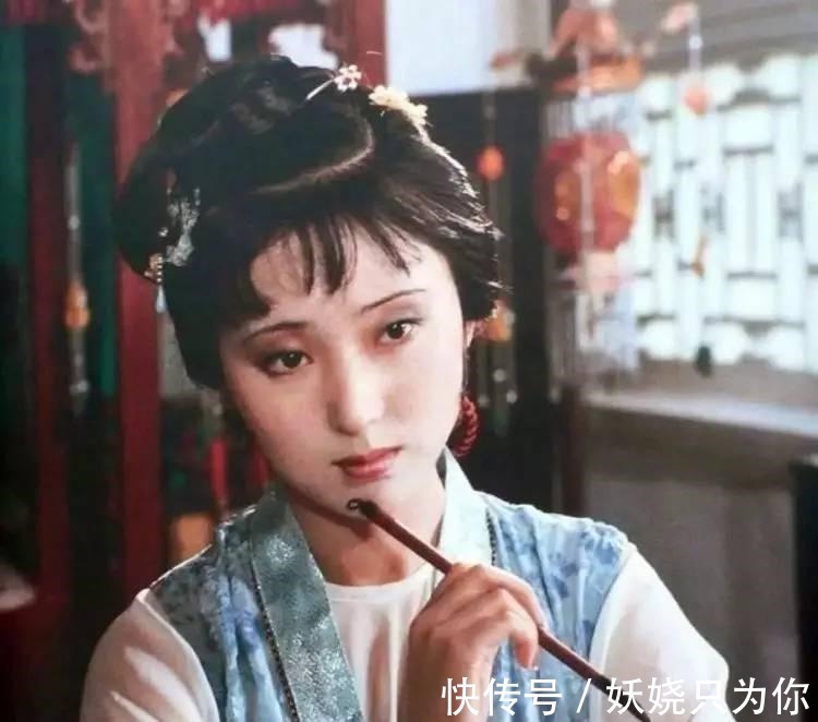 红楼梦$曹雪芹跌下神坛,谁才是《红楼梦》真正作者学者胡适犯了大错