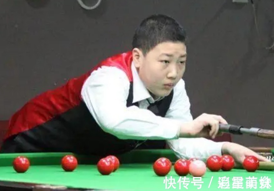 00后|登热搜!中国体坛又一位00后人生赢家220万到手+女友帮他翻译