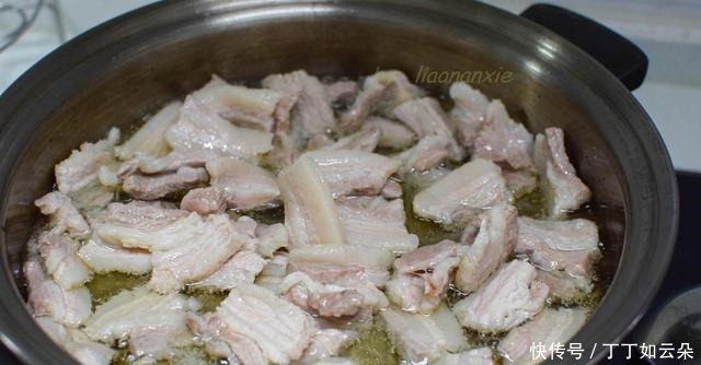 五花肉灵魂吃法,没有烤炉也可以在家吃烤肉,真是太香了