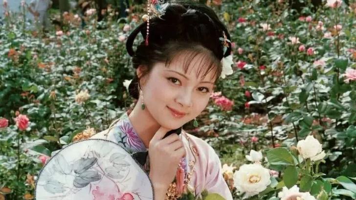 郡主们@才貌双全的薛宝钗参加选秀,首轮都过关了,为何最终没能进宫