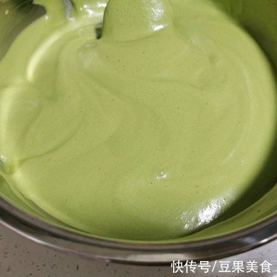 可可蛋糕卷|颜值爆表的抹茶蛋糕卷面包