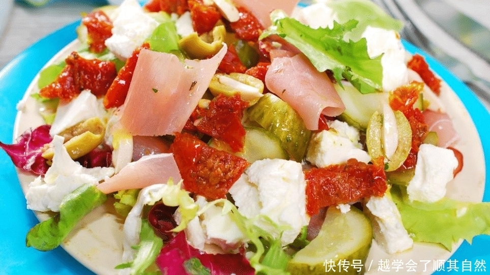 大虾沙拉子造型美观,味道香鲜,特别适合小孩食用