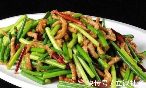 肝病|肝脏有问题的人，日常多吃此4物，能养肝护肝，或远离肝病