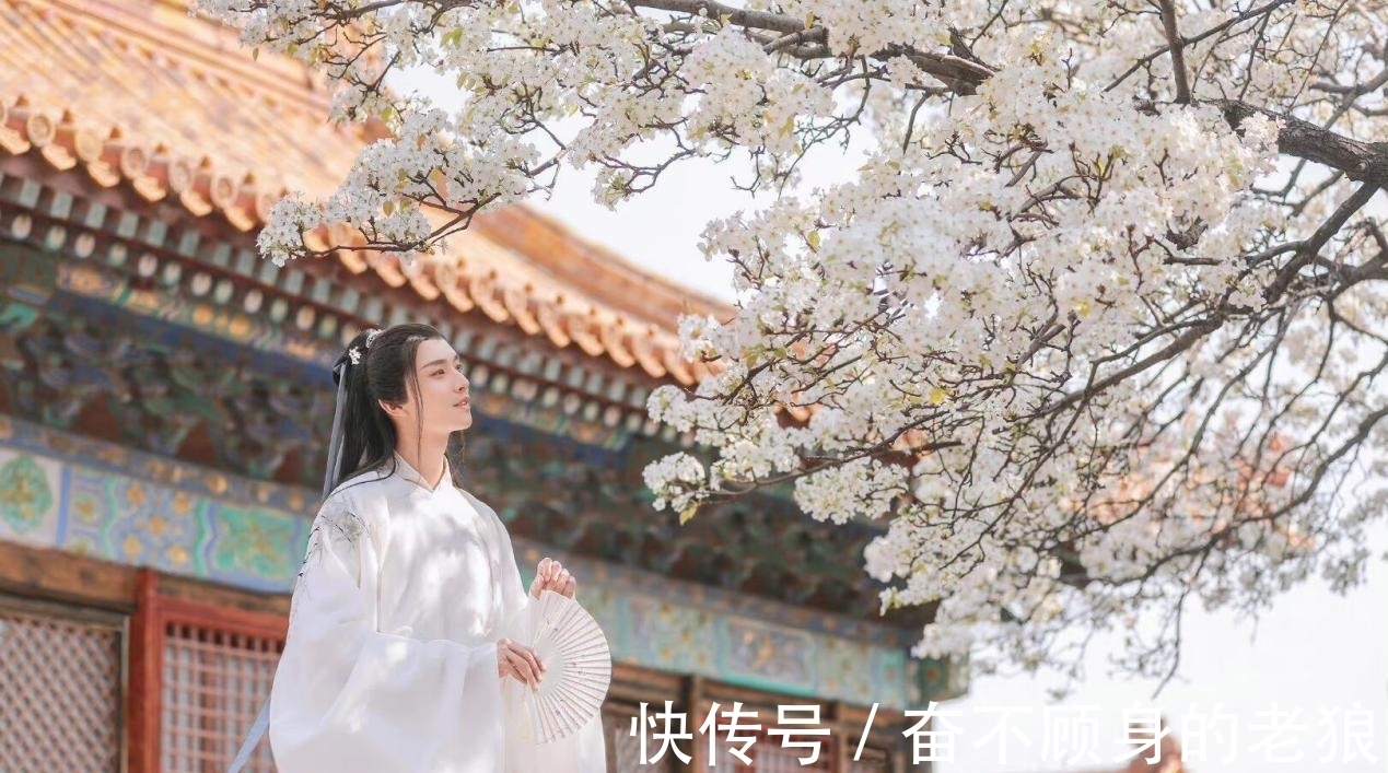 衣长$穿汉服的男生有多好看?瞧瞧“古风圈”的妖扬,你就知道了