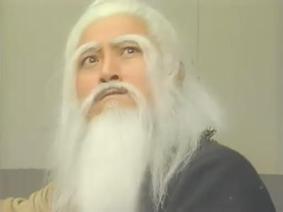 神功@射雕中,此人神功盖世,远胜王重阳,吊打欧阳锋,是洪七公的偶像