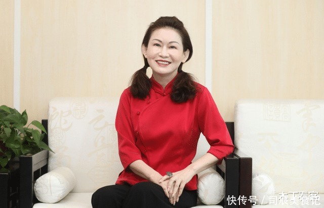 海南|神秘女富豪:掌舵800亿玻尿酸帝国,一个创海女青年的传奇故事