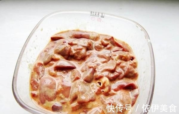 它是“小人参”,立秋后常给孩子吃,开胃吸收快,孩子个头能猛蹿