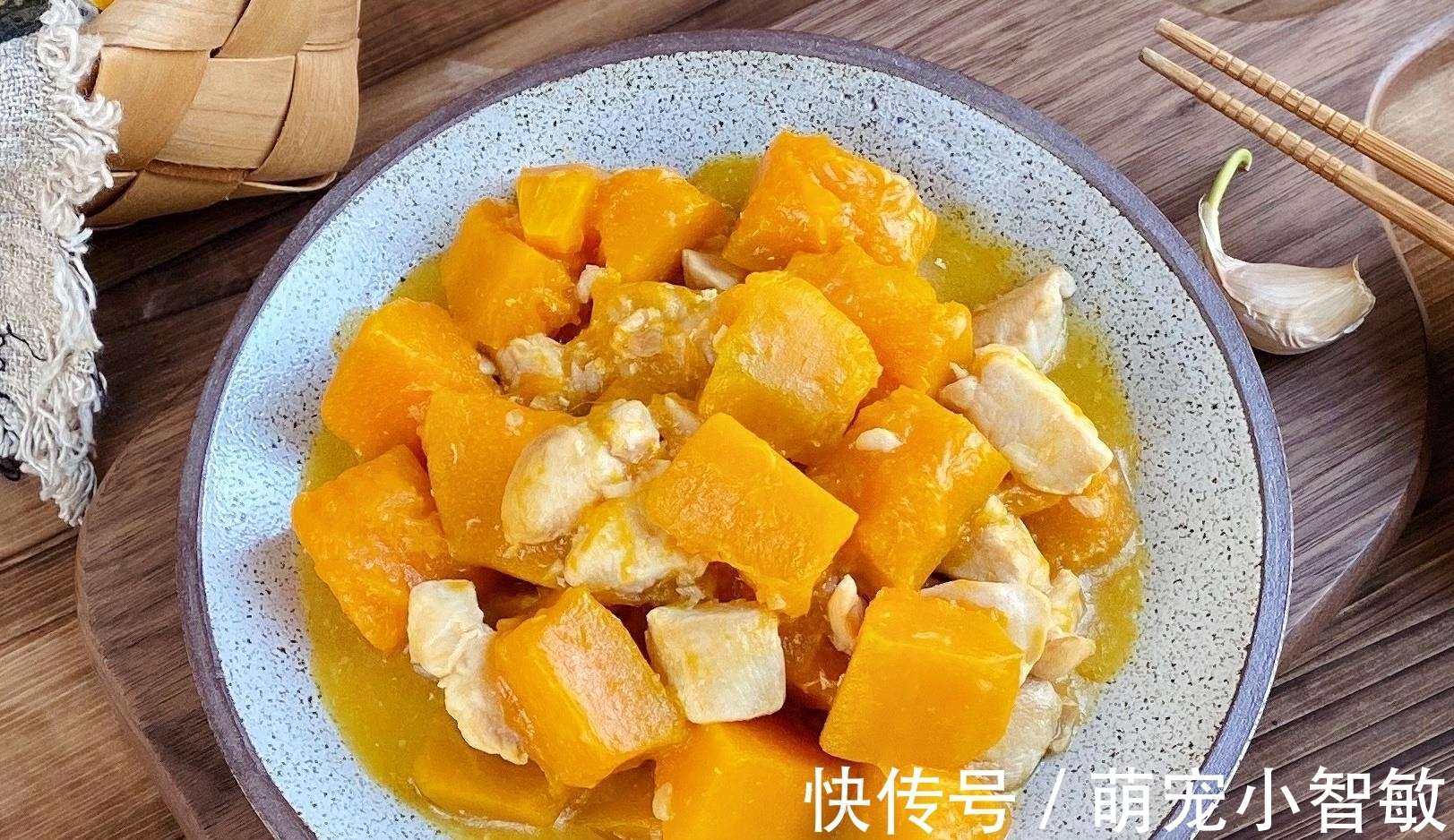 贝贝南瓜|5岁女儿跟妈妈吃一个月减肥餐,妈妈瘦了女儿重了,闺蜜:很正常