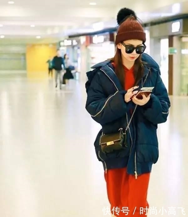 搭配 建议大家棉袄下面少穿牛仔裤,多穿这3种款式,时髦又洋气