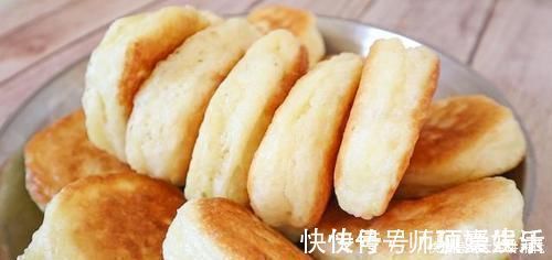 做饼时，别再用水和面了，试试新吃法，不揉面不擀面，比吃肉还香