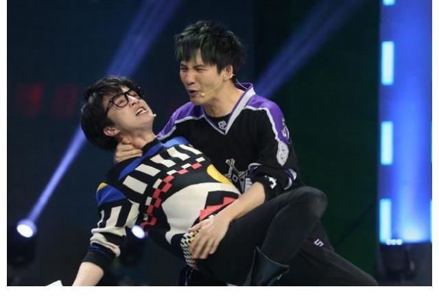 《我們的歌》第三季太噪了 一檔音綜需要大張偉薛之謙這樣的尬笑嗎