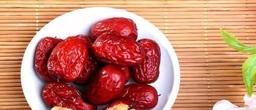 佛手苷内酯|高血压别总是吃药，多吃这几样食物，净化血管，血压更稳定