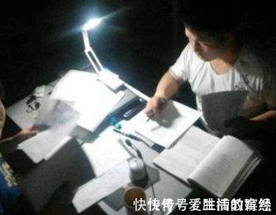 学生|高中生必须睡八个小时吗?其实达到这个数就行,是我们太偏执了