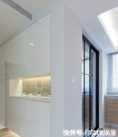 鞋子|玄关别做鞋柜了,太浪费这么设计才实用,再买100双鞋都能装下