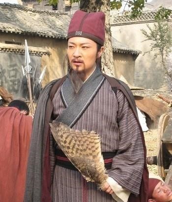 梁山#他足智多谋,为梁山立下汗马功劳,可却一直在夹缝中生存!