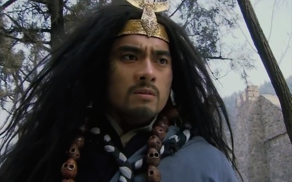 此人手持九环大刀,与秦明激战七十回合,与鲁智深和武松恶斗五天