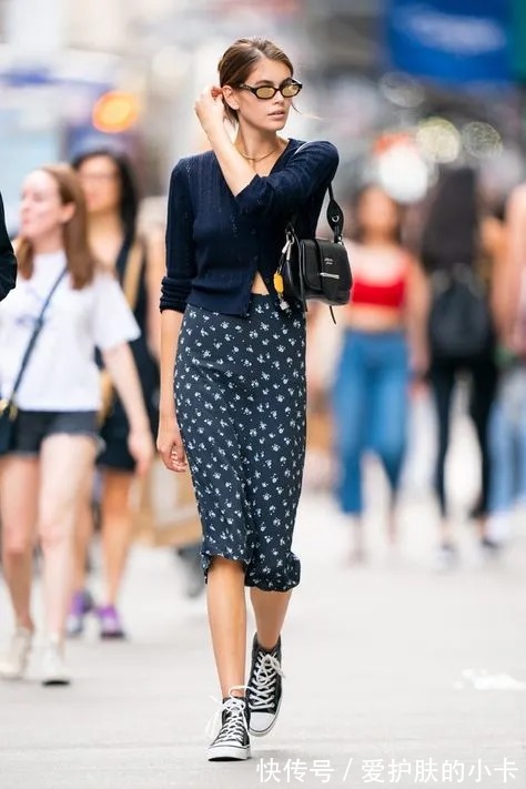 高跟鞋|初秋的衣服不用多,今年流行这3种穿搭,适合30岁的女人穿