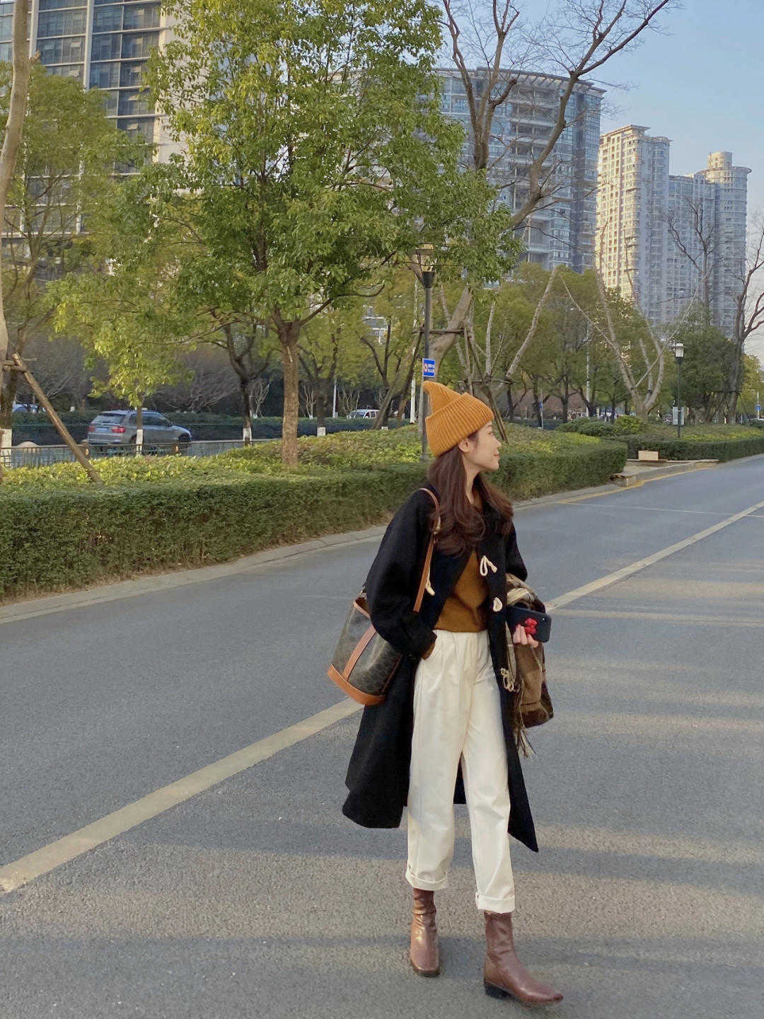 搭配|穿大衣别乱配鞋,大衣+靴子才是精致,更有气质了