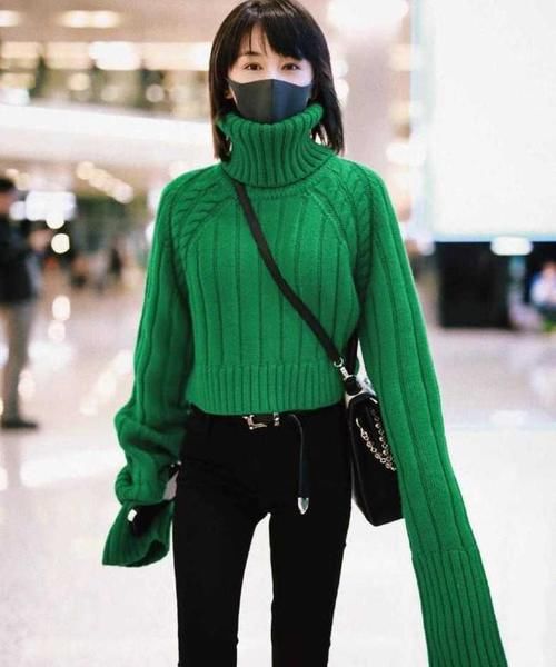 大长腿|绿色毛衣配铅笔裤个性保暖，显高洋气，很适合日常穿搭