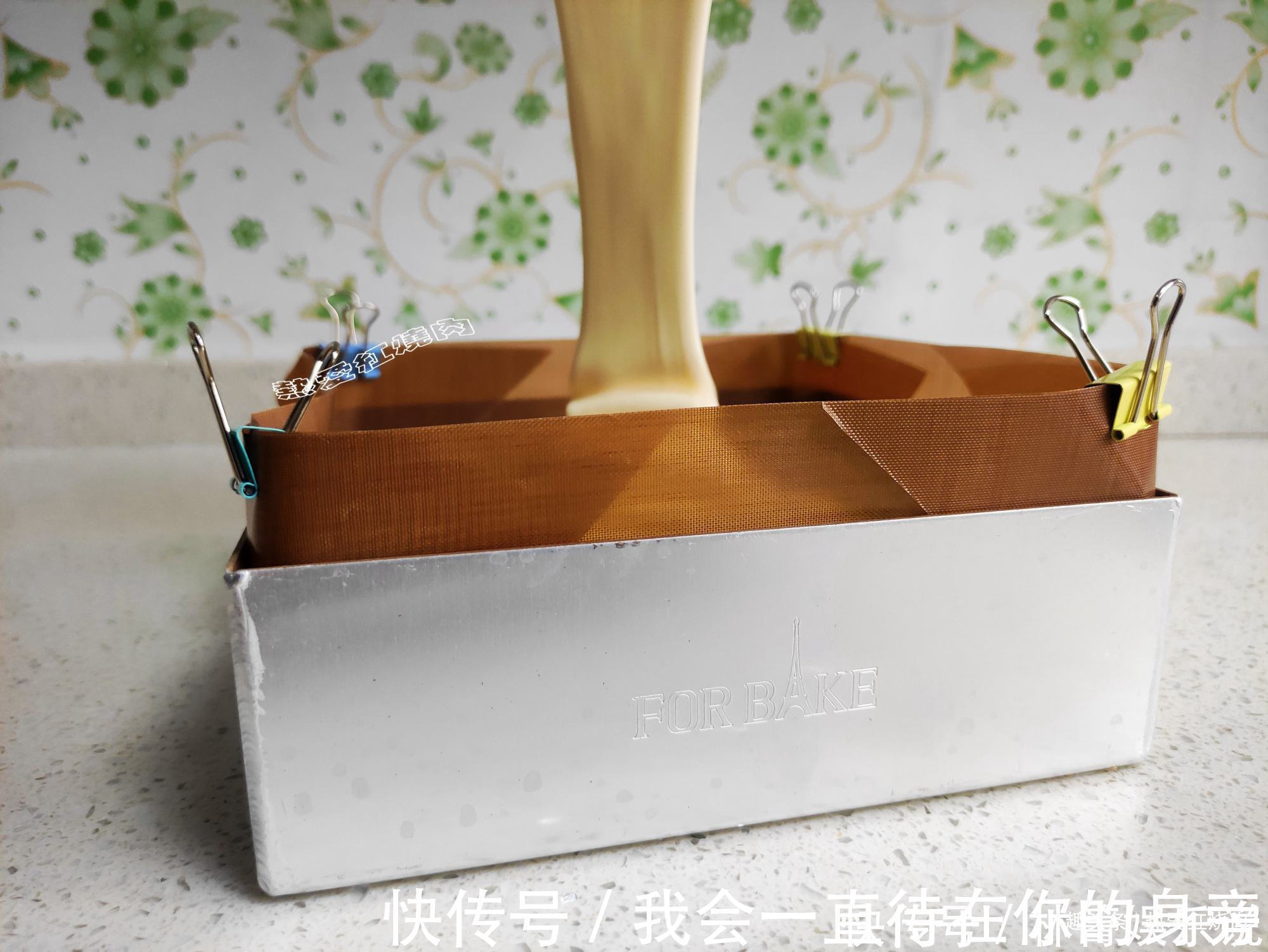 蛋糕|这个蛋糕比戚风还好吃,冷藏后食用更佳,趁现在鸡蛋便宜赶紧做呀