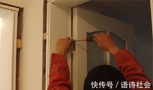 木门|万万不要让工人这样装木门,住进去后才知有多坑,懊悔我家装错了