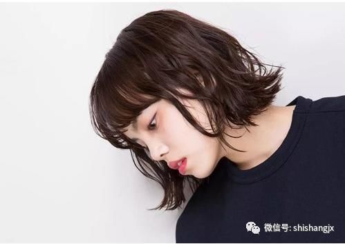 碎发 头大女孩都在想留什么发型显脸小,女孩子大脸大头需要发型拯救