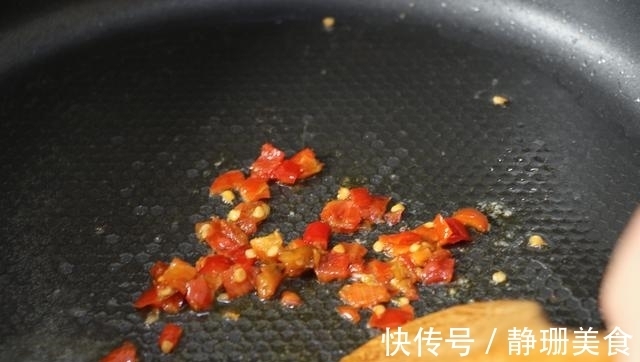 食味记|这瓜全身都是宝,夏天吃它正当时,蒸一蒸,清爽鲜甜特好吃!